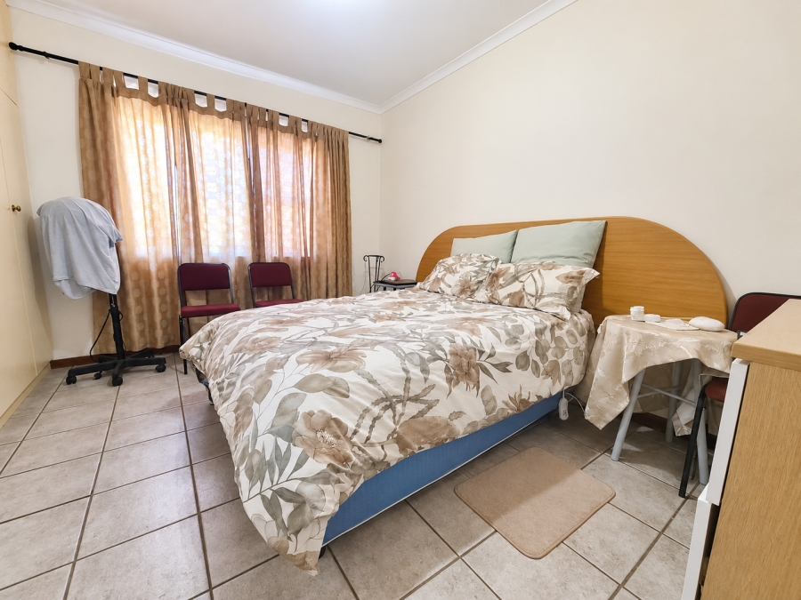 4 Bedroom Property for Sale in Hopefield Western Cape